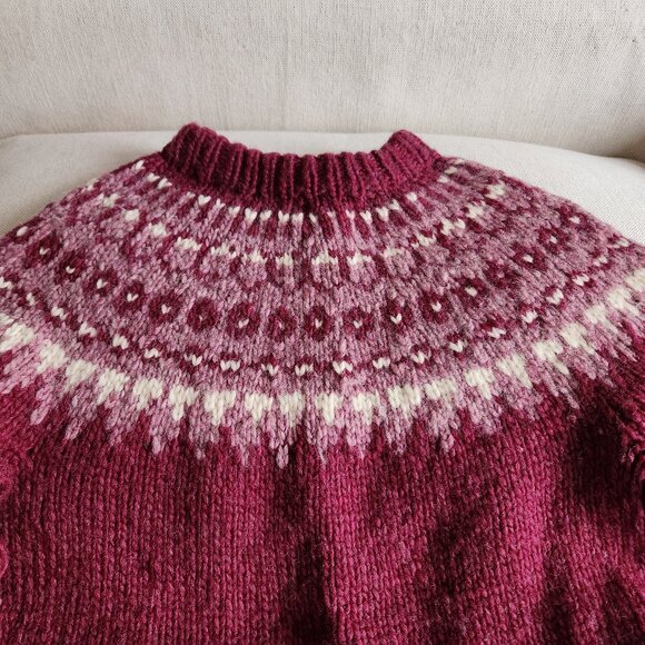 Hand-knit Fair Isle Sweater in Cranberry Pink - XS - Picture 2 of 7